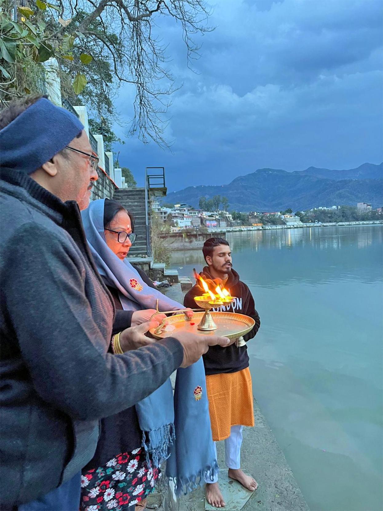 The Neeraj Naturecure On Ganga Rishīkesh Eksteriør billede